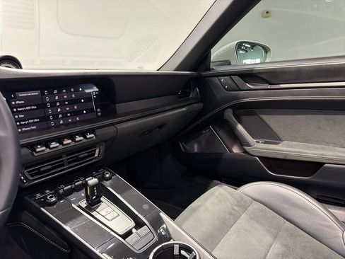 Used 2024 Porsche 911 Targa 4 GTS image 27