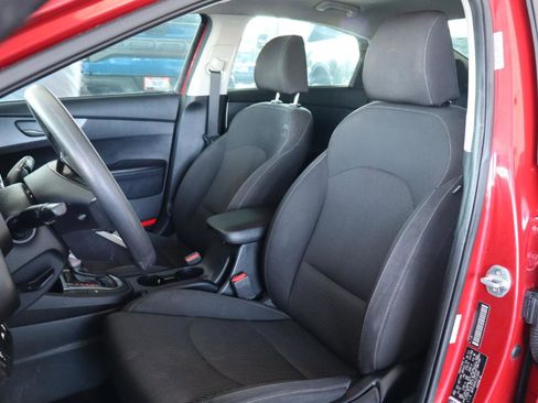 Used 2020 Kia Forte LXS image 16