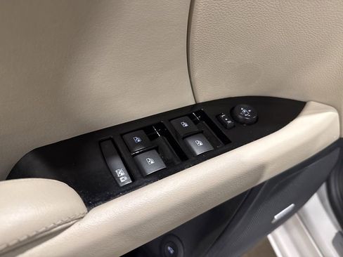 Used 2019 Cadillac XTS Luxury w/ Driver Awareness Package image 17