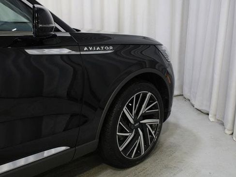 New 2026 Lincoln Aviator Reserve AWD/4WD image 57