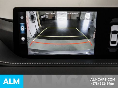 Used 2024 Genesis G80 image 34