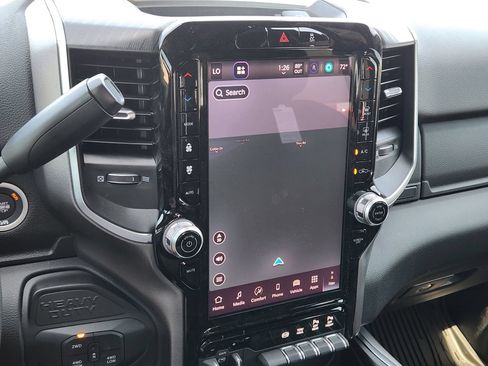 New 2026 RAM 2500 Big Horn AWD/4WD image 12