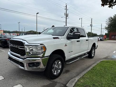 Used 2024 RAM 2500 Big Horn w/ Off Road Package AWD/4WD image 3