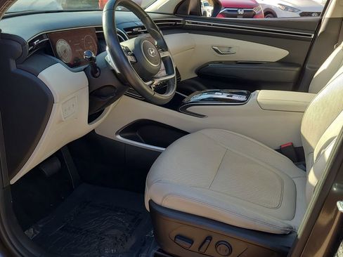 Used 2024 Hyundai Tucson Limited image 11