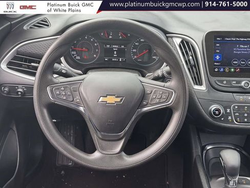 Used 2024 Chevrolet Malibu LT image 14