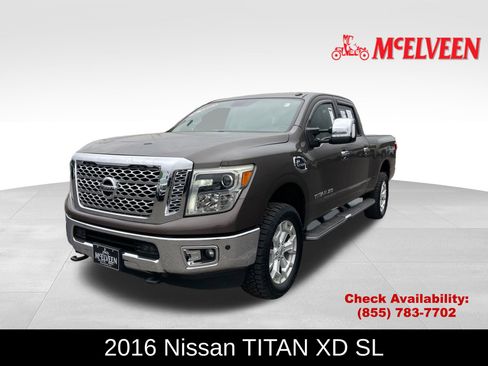 Used 2016 Nissan Titan SL image 1