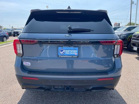 Used 2025 Ford Explorer ST-Line RWD image 6