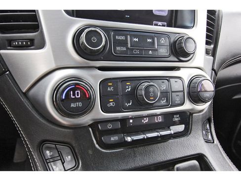 Used 2017 GMC Yukon XL SLT w/ Open Road Package image 22