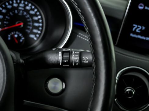 Used 2022 Kia Stinger GT2 AWD/4WD image 30