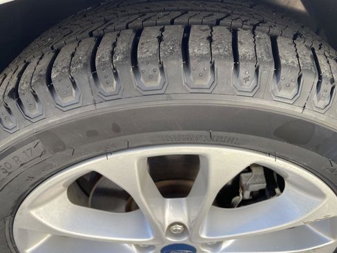 Used 2020 Ford Fusion SE image 13