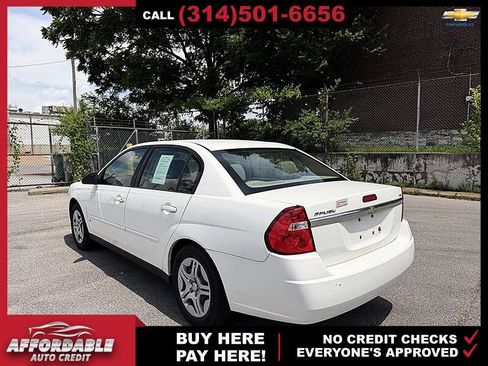 Used 2008 Chevrolet Malibu LS FWD image 3