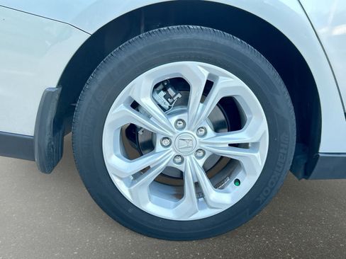 Certified 2023 Honda Accord LX image 5