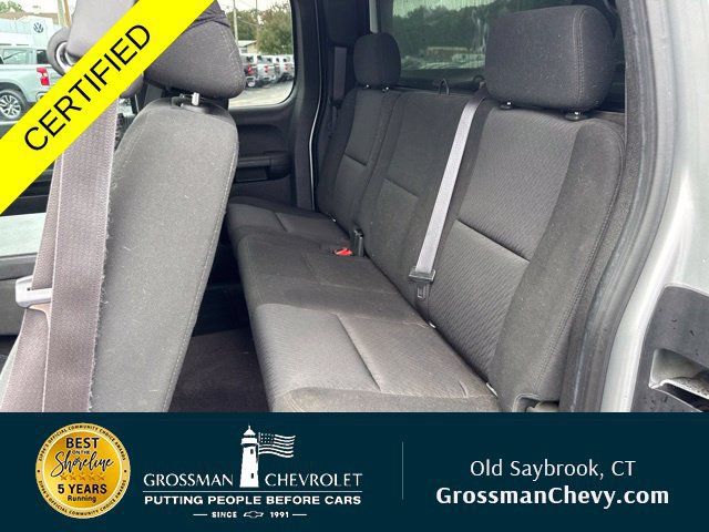 Used 2012 Chevrolet Silverado 2500 LT w/ Interior Plus Package AWD/4WD image 15
