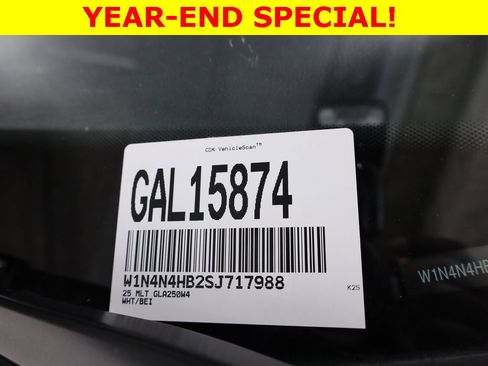 Certified 2025 Mercedes-Benz GLA 250 4MATIC image 56
