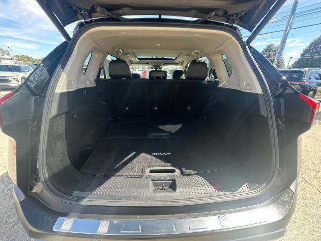 Used 2023 Nissan Rogue SL AWD/4WD image 30