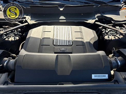 Used 2018 Land Rover Discovery HSE image 26