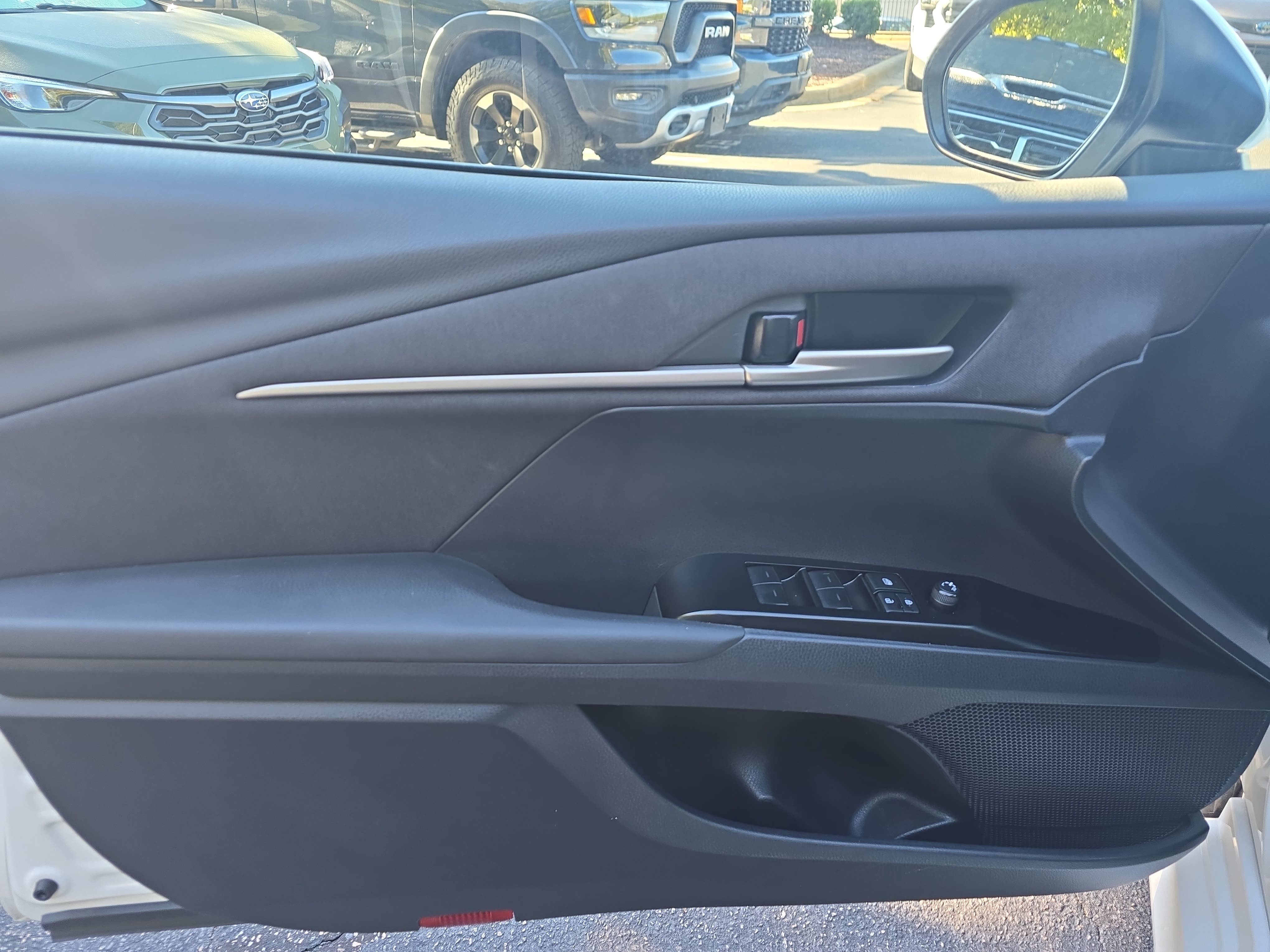 Used 2025 Toyota Camry LE FWD image 26