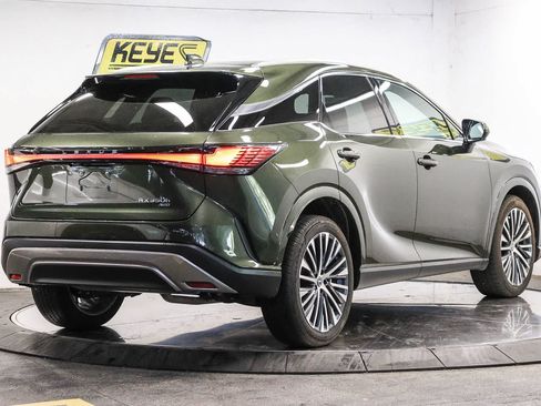 Used 2025 Lexus RX 350 w/ Convenience Package AWD/4WD image 4