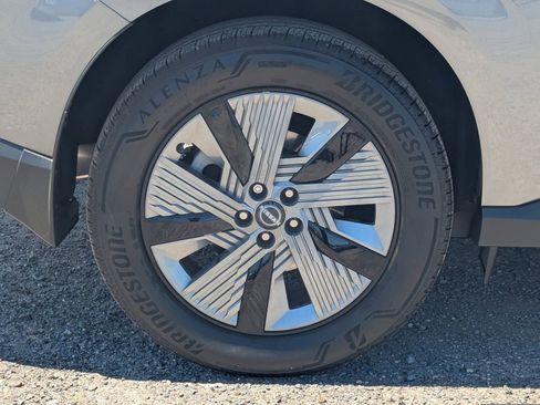 Certified 2025 Nissan Murano SL AWD/4WD image 9