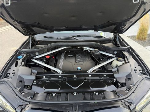Used 2019 BMW X5 xDrive40i w/ Premium Package 2 image 50
