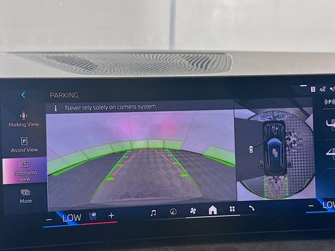 Used 2024 BMW X5 xDrive40i image 22