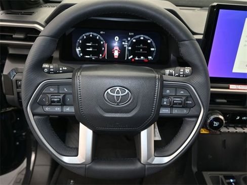 New 2025 Toyota 4Runner Limited image 5