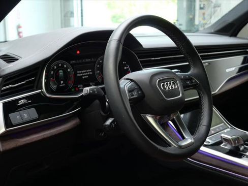 Certified 2025 Audi Q7 2.0T Premium Plus AWD/4WD image 29