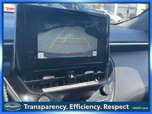 Used 2023 Toyota Corolla Cross XLE w/ Convenience Package image 29