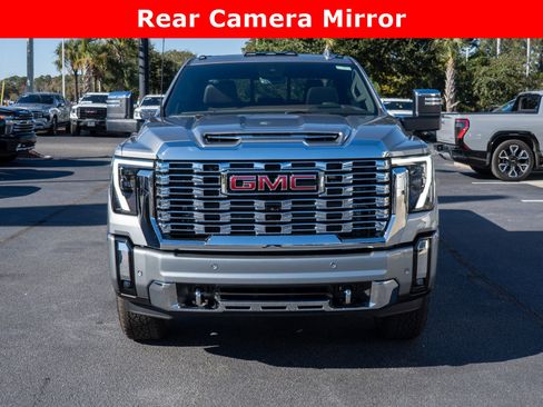 New 2026 GMC Sierra 2500 Denali w/ Denali Reserve Package image 8
