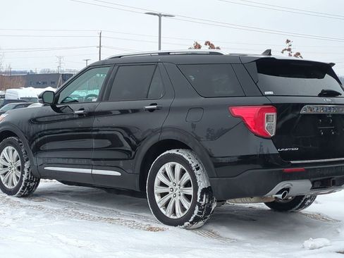 Used 2021 Ford Explorer Limited w/ Equipment Group 301A image 3