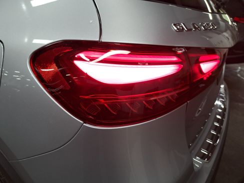 New 2026 Mercedes-Benz GLA 250 4MATIC image 36