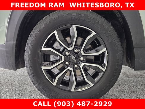 Used 2025 Chevrolet TrailBlazer ACTIV w/ Convenience Package FWD image 7