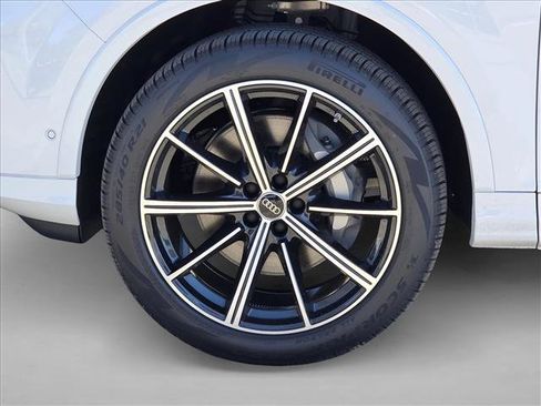 New 2026 Audi Q7 2.0T Premium Plus AWD/4WD image 9