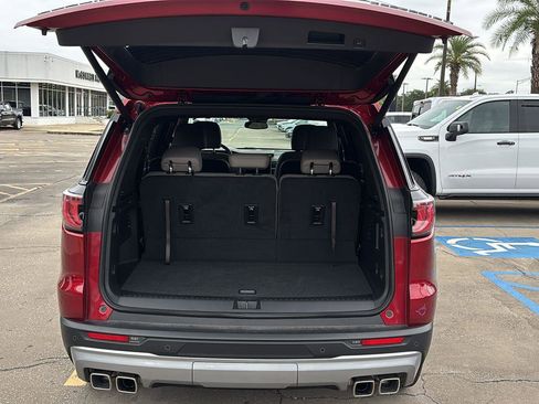 New 2025 GMC Acadia Elevation w/ Elevation Premium Package image 18