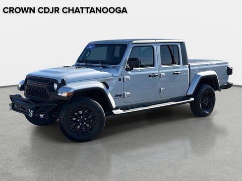 Certified 2023 Jeep Gladiator Sport image 1