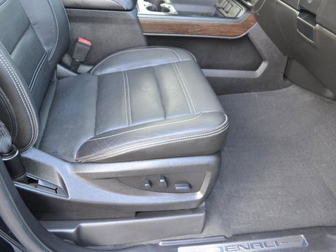 Used 2018 GMC Sierra 1500 Denali w/ Denali Ultimate Package image 34