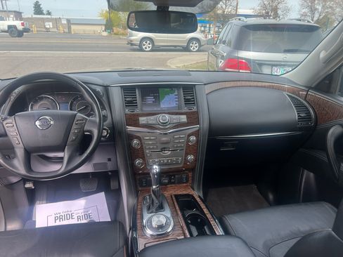 Used 2020 Nissan Armada SL w/ Premium Package image 12