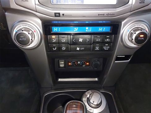 Used 2016 Toyota 4Runner Limited image 17