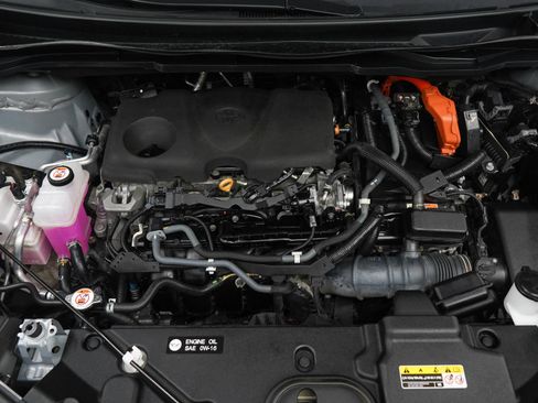 Used 2022 Toyota Sienna XLE Woodland Edition AWD/4WD image 32