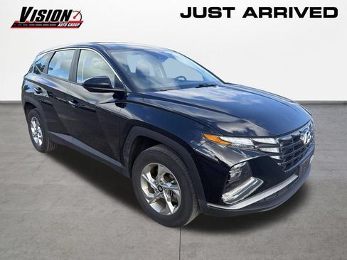 Used 2024 Hyundai Tucson SE AWD/4WD image 3