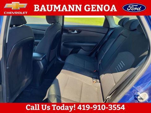 Used 2019 Kia Forte S FWD image 25