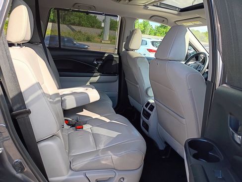 Used 2017 Honda Pilot EX-L image 18
