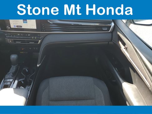 Used 2025 Toyota Camry LE FWD image 15