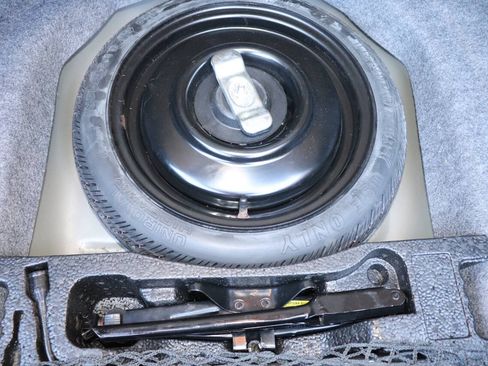 Used 1997 Chevrolet Cavalier LS w/ Preferred Equipment Group 2 FWD image 46