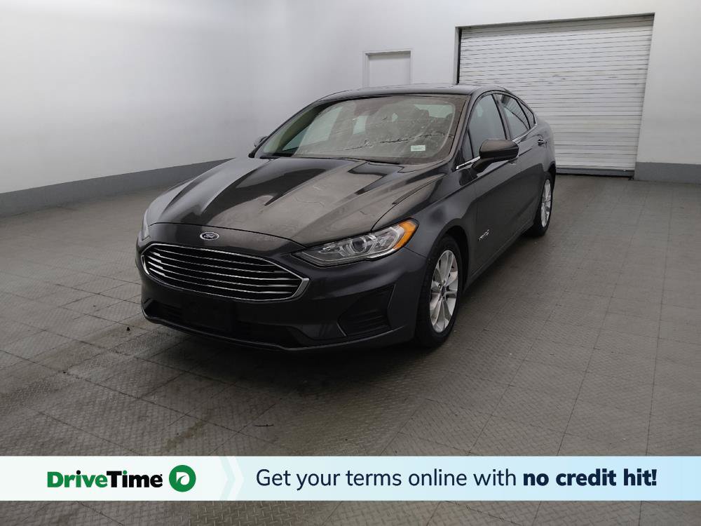 Used 2019 Ford Fusion SE FWD image 1