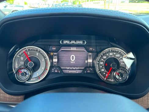 Used 2022 RAM 2500 Limited AWD/4WD image 65