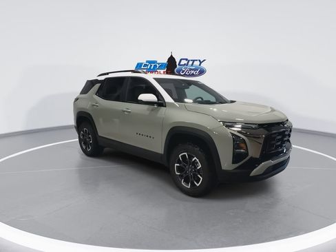 New 2026 Chevrolet Equinox ACTIV image 2