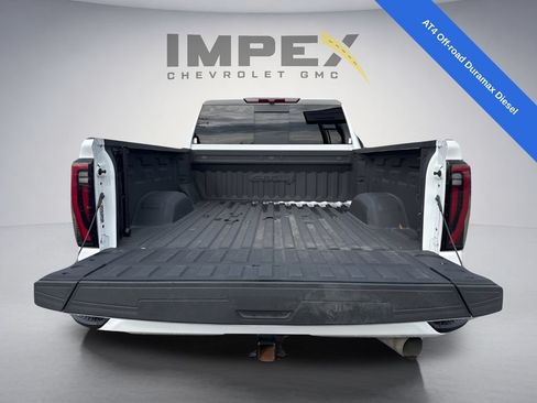 Used 2024 GMC Sierra 2500 AT4 w/ AT4 Preferred Package AWD/4WD image 33