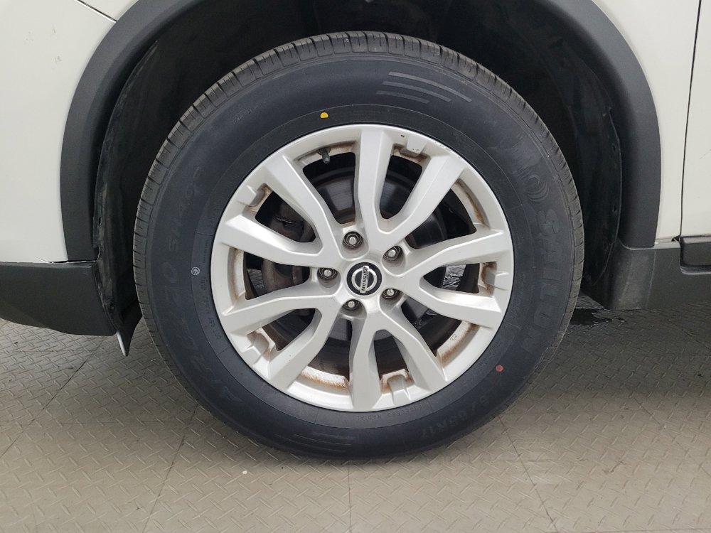 Used 2019 Nissan Rogue SV AWD/4WD image 31