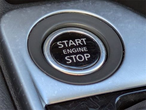 Used 2024 Nissan Sentra SV image 27